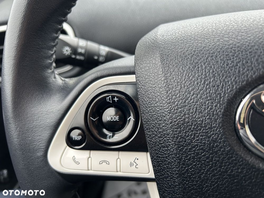 Toyota Prius Hybrid Comfort - 24