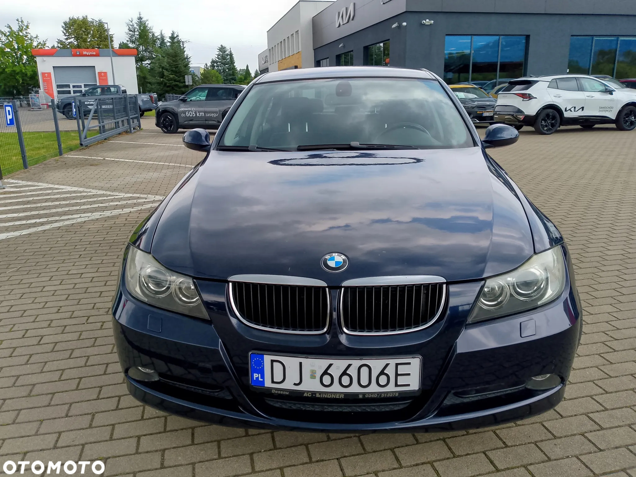BMW Seria 3 318i - 3