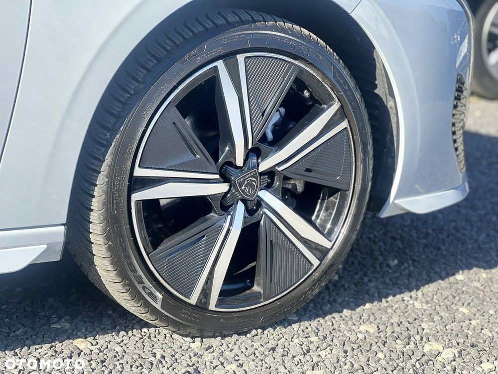 Peugeot 308 1.2 PureTech GT S&S EAT8 - 12