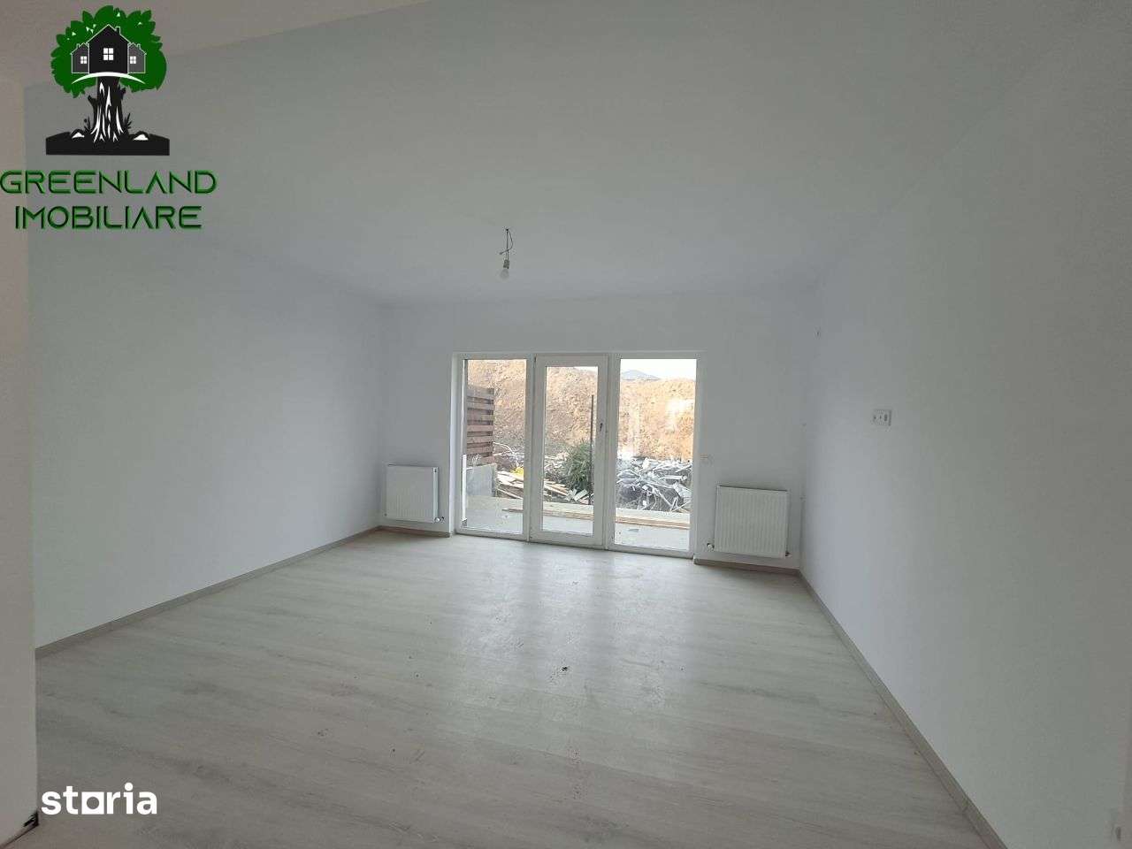 Casa 3 cam,2 bai,90 MP, asfalt, canalizare, RATE DEZVOLTATOR, Rediu - Imagine principală: 2/13