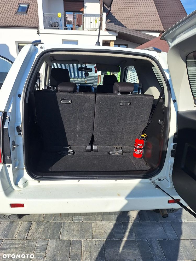 Suzuki Grand Vitara 2012 photo 4