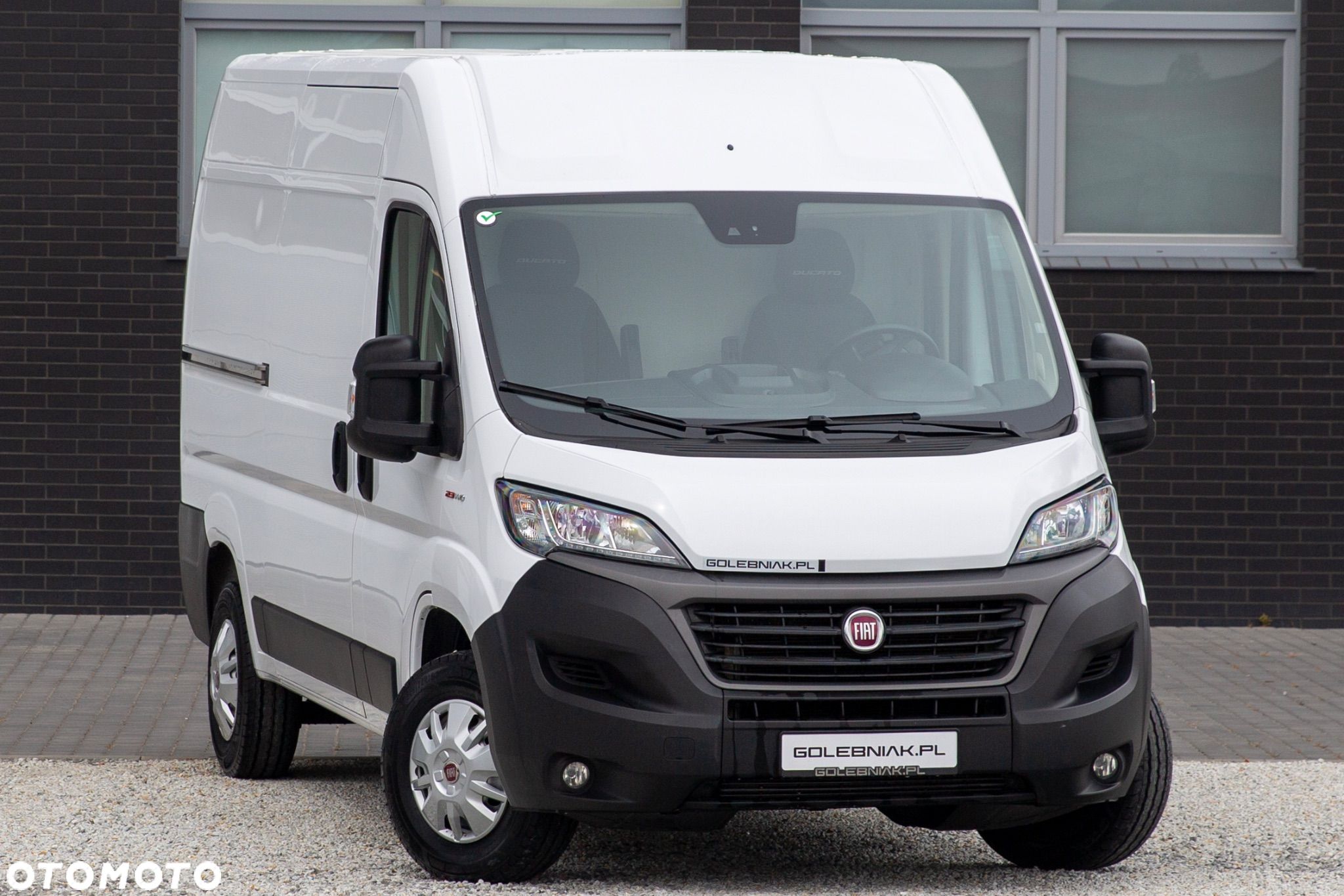 Fiat Ducato 2.3 L2H2 *ŚREDNI* Professional - 1