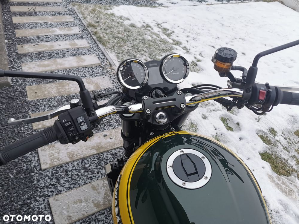 Kawasaki Z 900 RS - 6