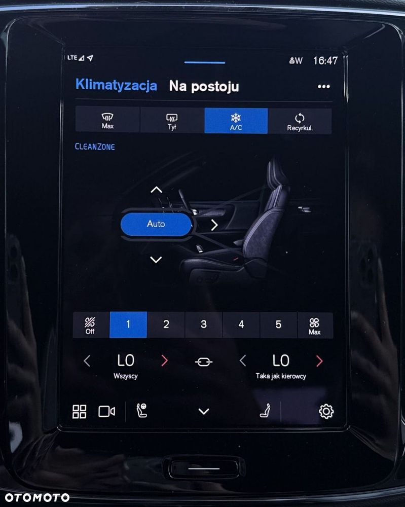 Volvo XC 40 - 21