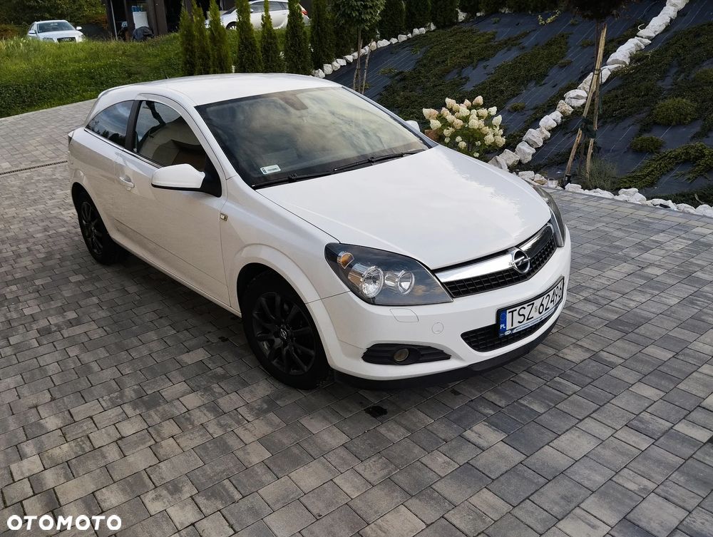 Opel Astra III GTC 1.6 Sport - 7