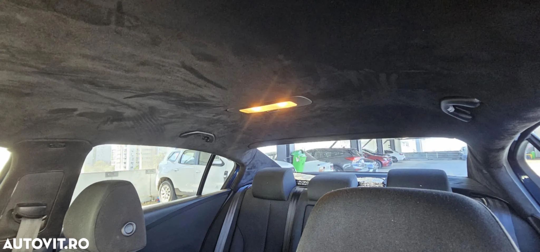 Volkswagen Passat 2.0TDI Comfortline DPF Bluemotion Technology - 15