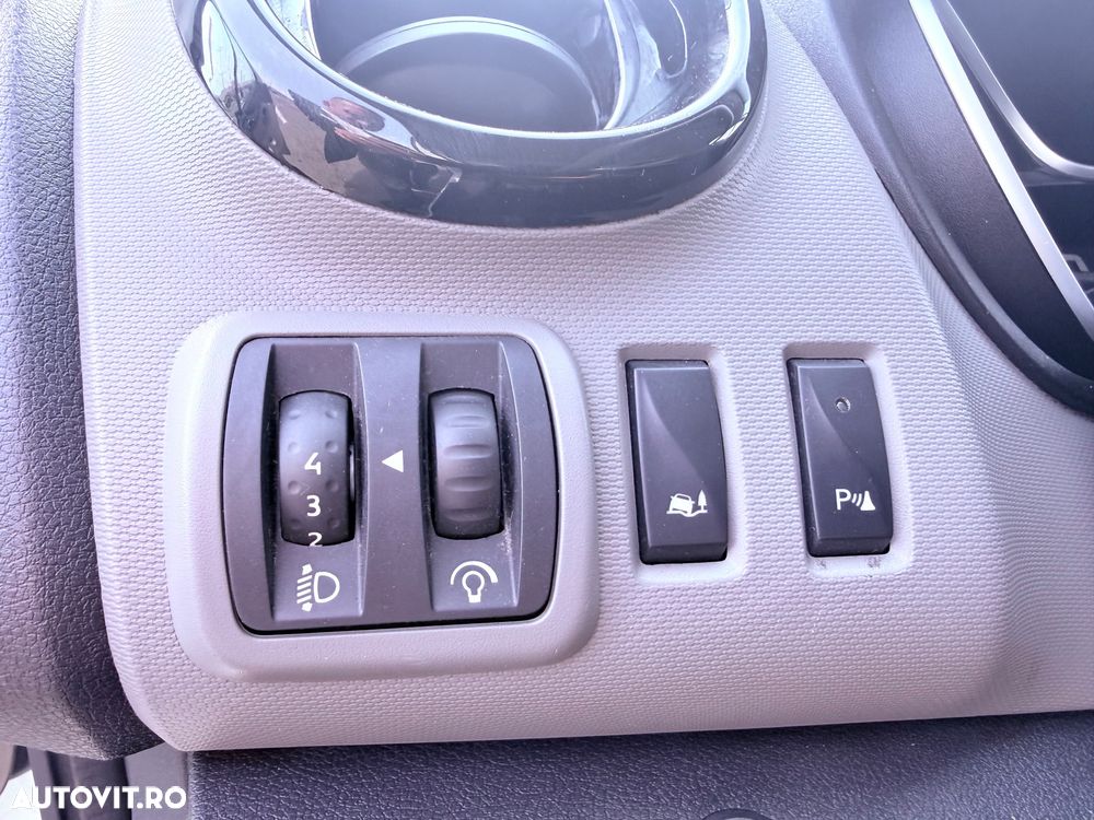 Renault Trafic ENERGY Start & Stop Combi L1H1 Expression - 21