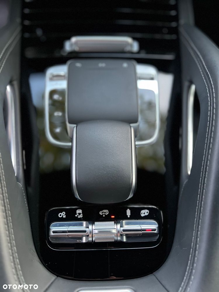 Mercedes-Benz GLE AMG 53 4-Matic Premium Plus - 12