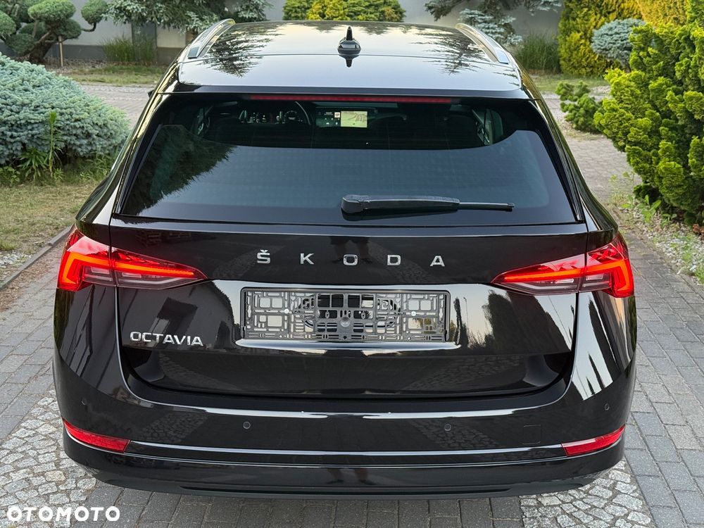 Skoda Octavia 2.0 TDI Style DSG - 8