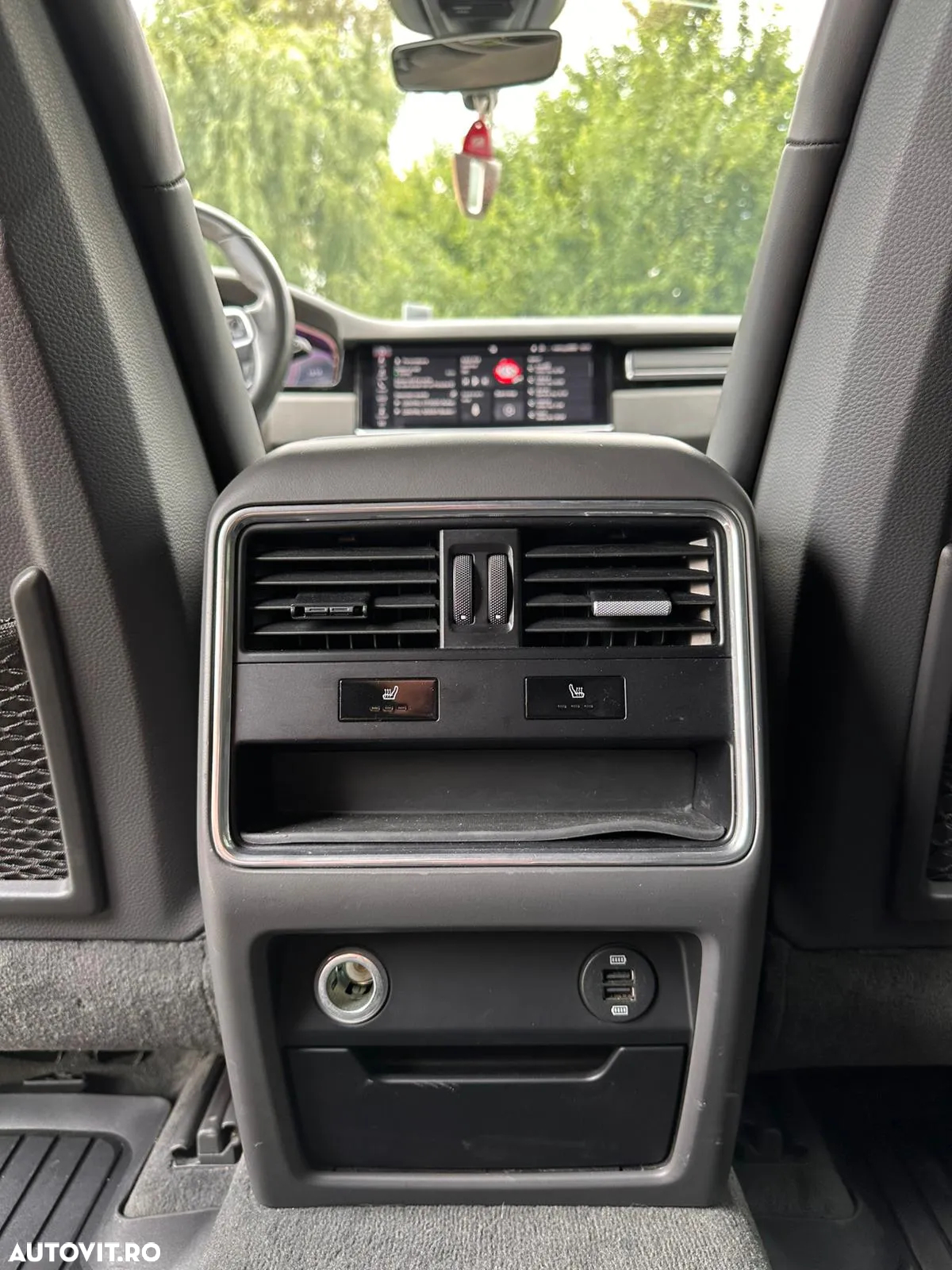 Porsche Cayenne - 17