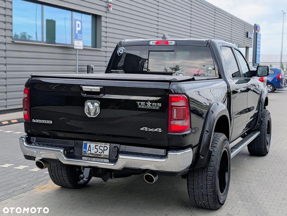 RAM 1500 5.7 Crew Cab Longbed Laramie Black - 11