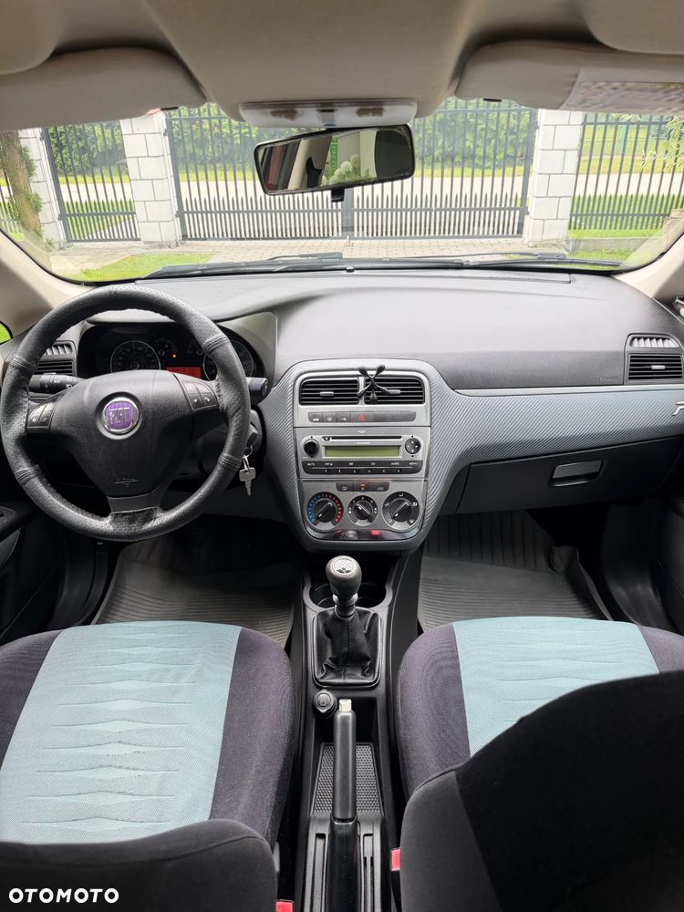 Fiat Grande Punto - 2
