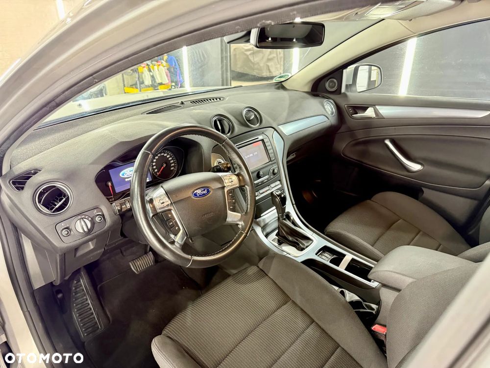 Ford Mondeo - 9