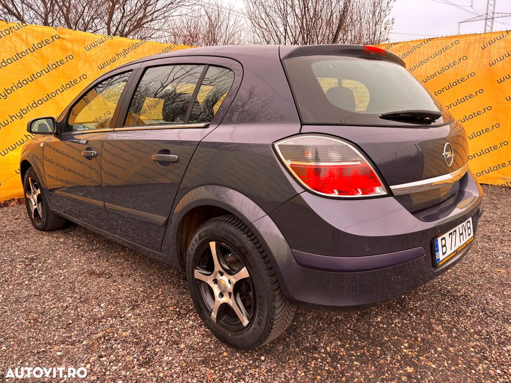 Opel Astra 1.8 Automatik Cosmo - 3