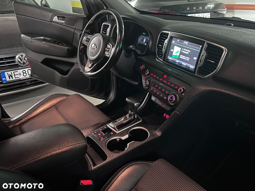 Kia Sportage 2,0 CRDI AWD Spirit - 23