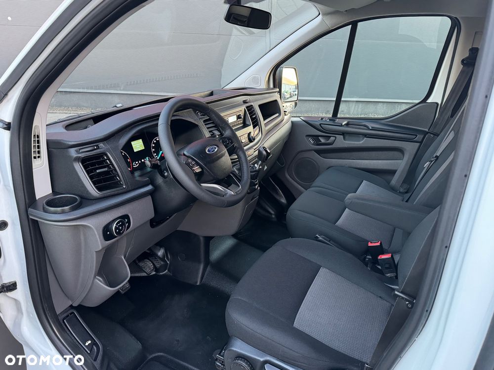 Ford Transit Custom - 5