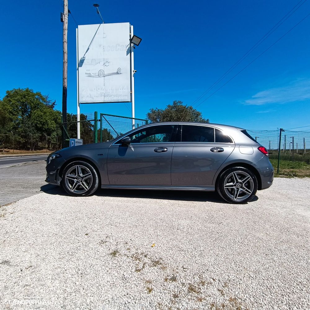Mercedes-Benz A 250 e AMG Line - 10