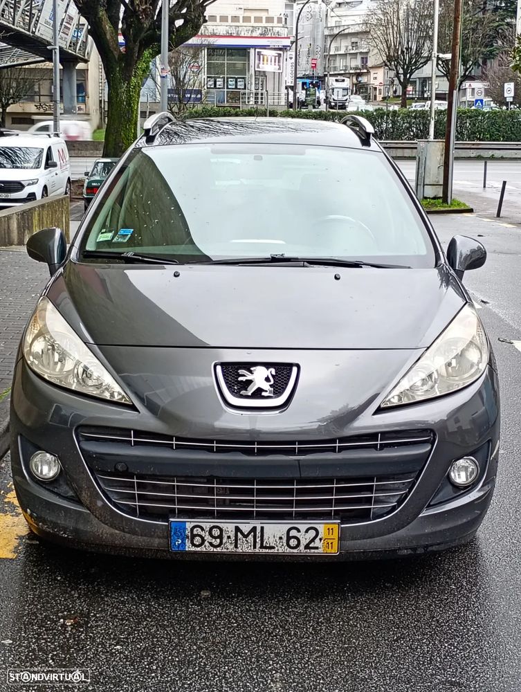 Peugeot 207 SW 1.4 Premium - 3