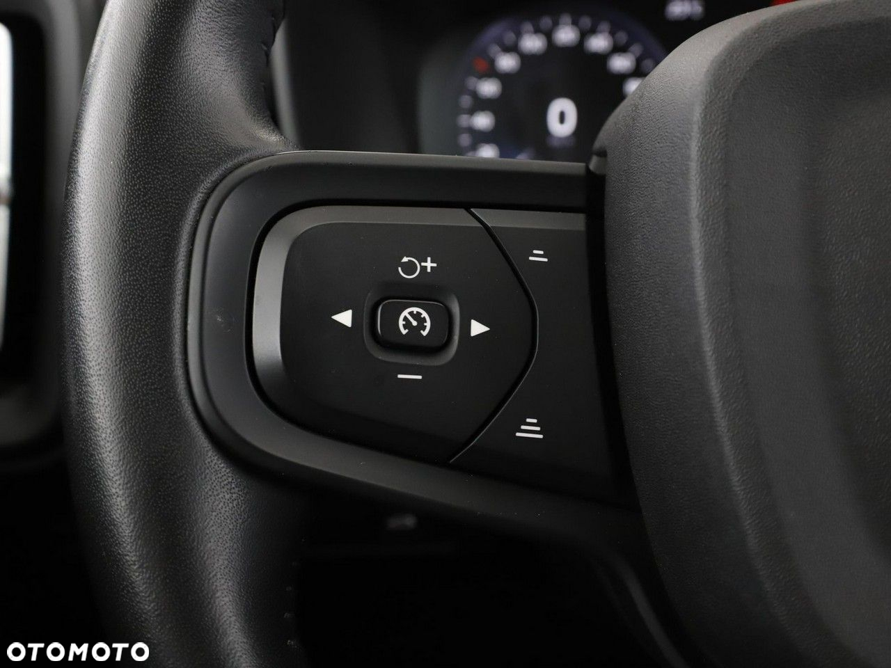 Volvo XC 40 T2 Core - 31