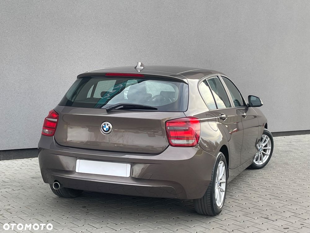 BMW Seria 1 - 22