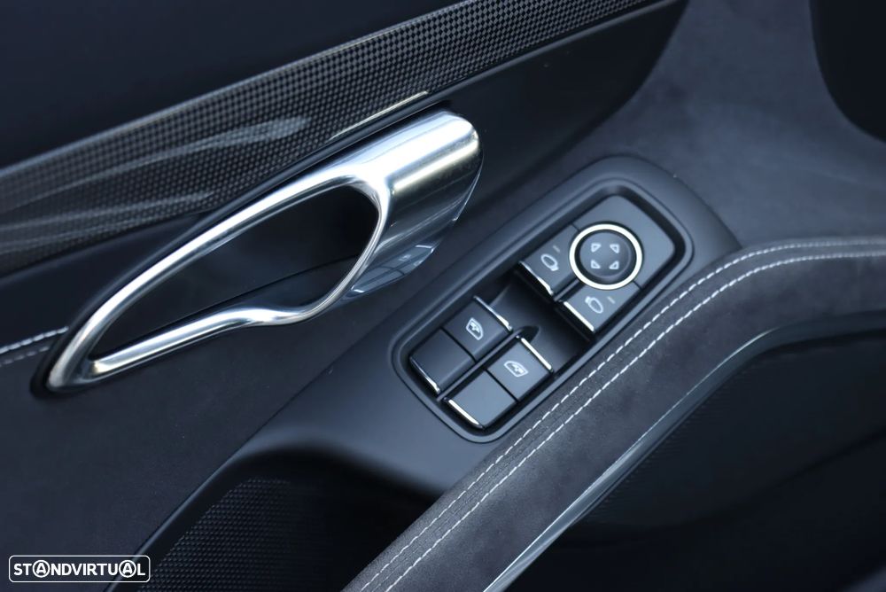 Porsche 911 (991) Carrera 4 GTS PDK - 29