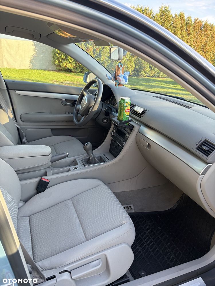 Audi A4 Avant - 7