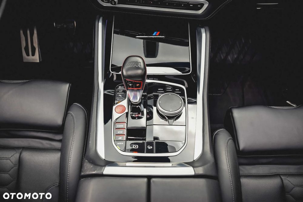 BMW X6M - 29