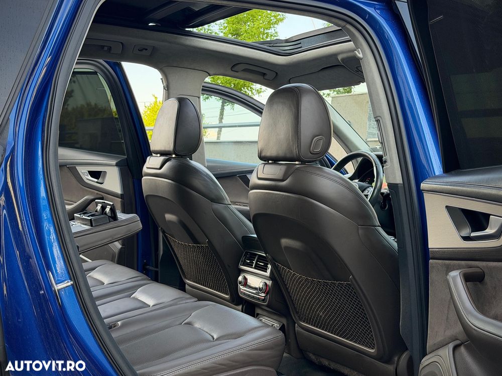 Audi Q7 - 25