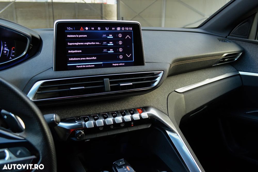 Peugeot 3008 1.6 BlueHDI S&S EAT6 GT-Line - 9