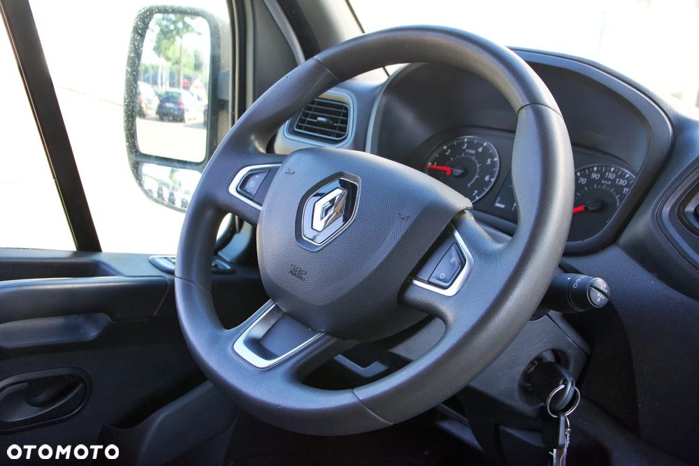 Renault Master - 11