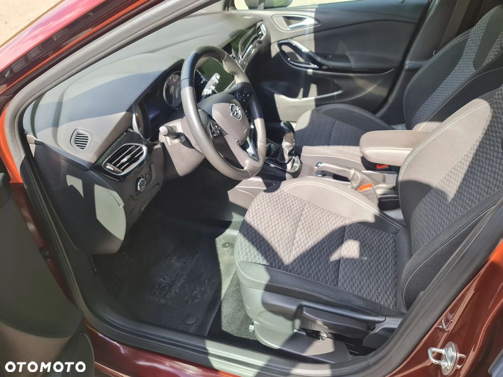 Opel Astra 1.4 T Dynamic - 6