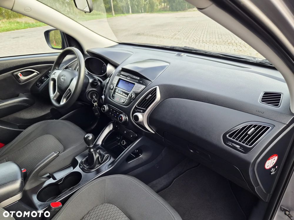 Hyundai ix35 1.6 2WD blue Style - 18