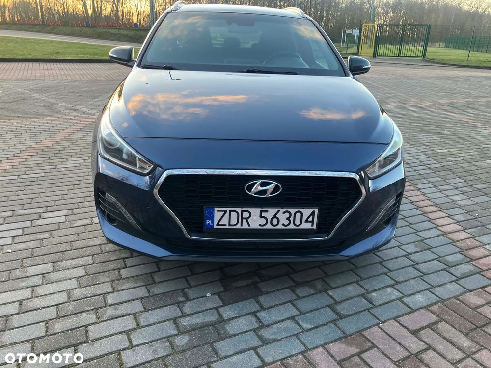 Hyundai i30 1.6 D GO DCT - 6
