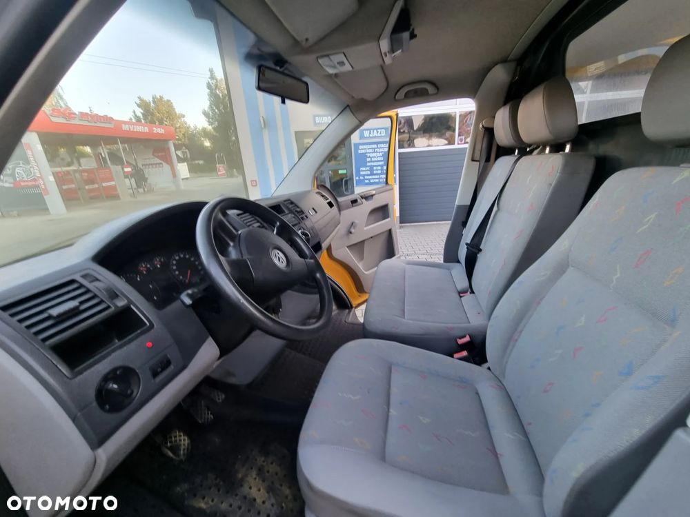 Volkswagen T5 - 27