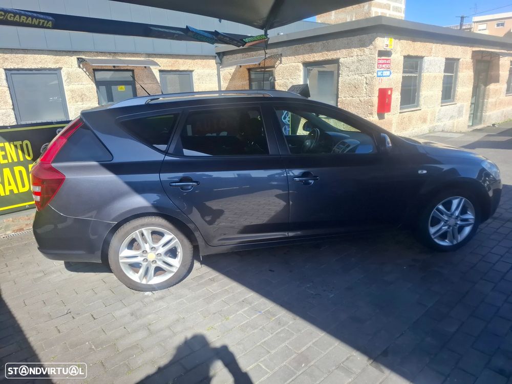 Kia Ceed SW 1.6 CRDi LX - 6