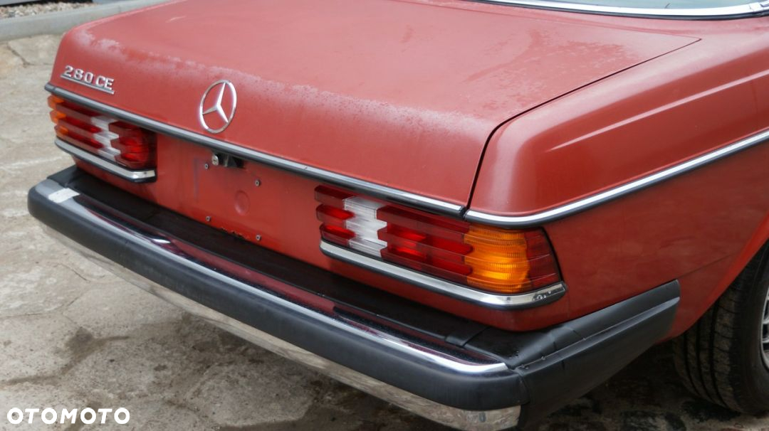 Mercedes-Benz W123 - 30
