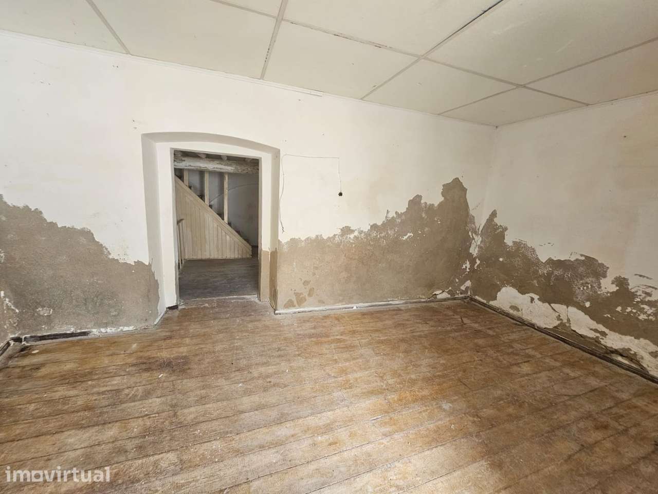 Casa para remodelar em Santa Eulália/ Elvas. - Grande imagem: 5/32