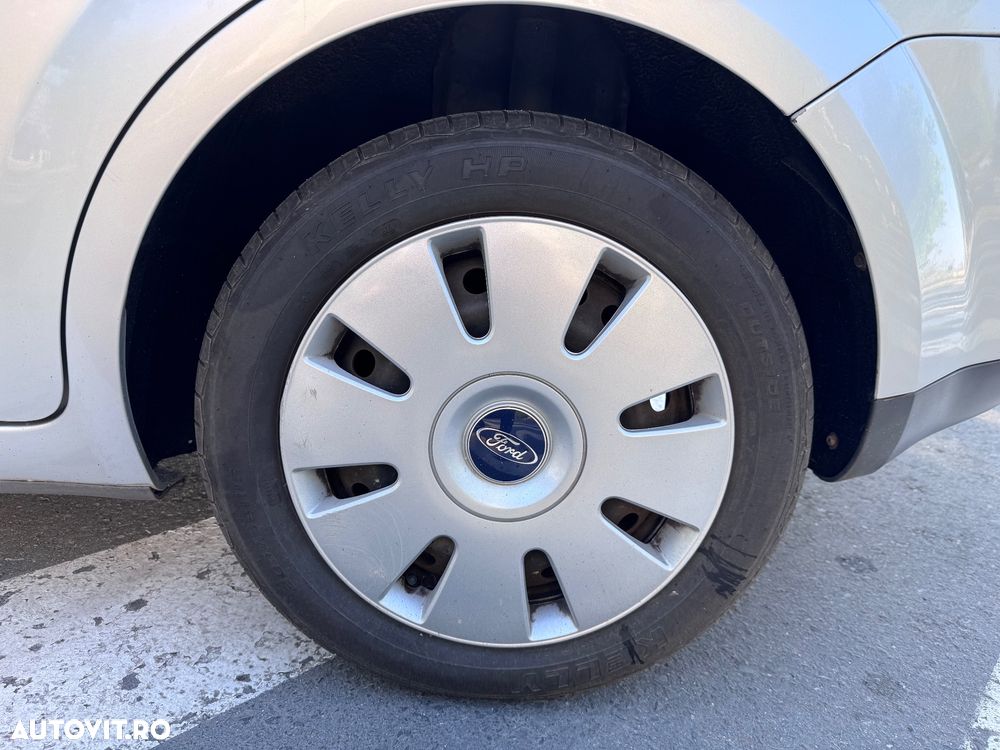 Ford Focus 1.6 TDCi Trend - 7