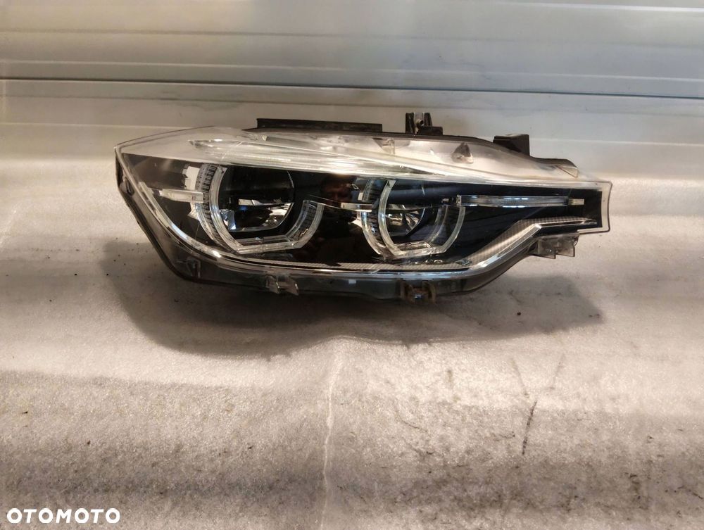 bmw 3 f30 adaptive led przód strona prawa 7498952 - 1