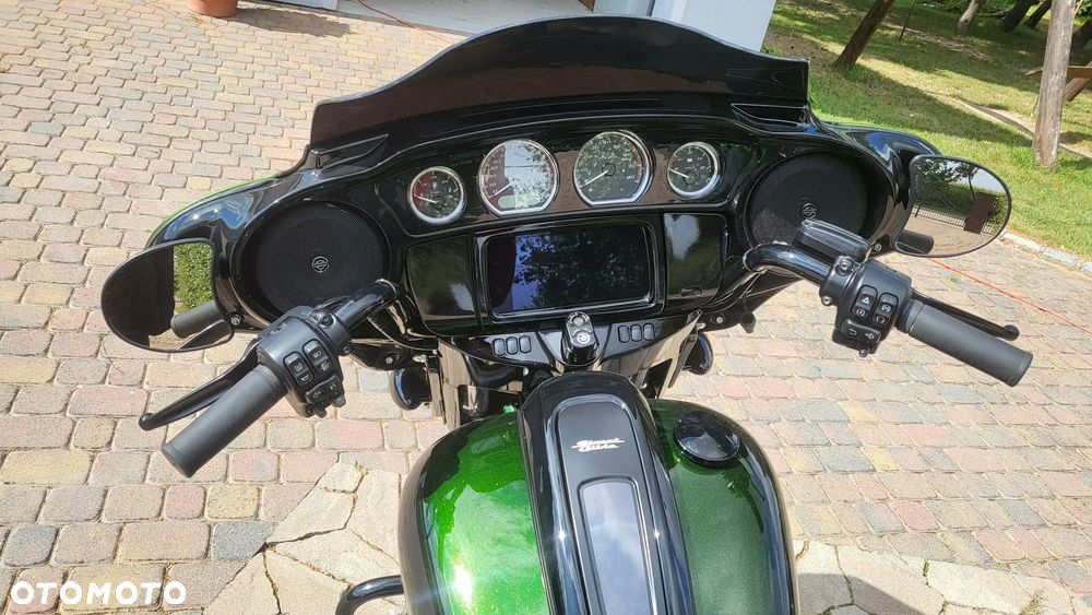 Harley-Davidson Touring Street Glide - 6