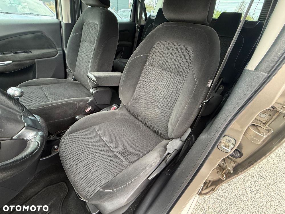 Citroën C3 Picasso - 24