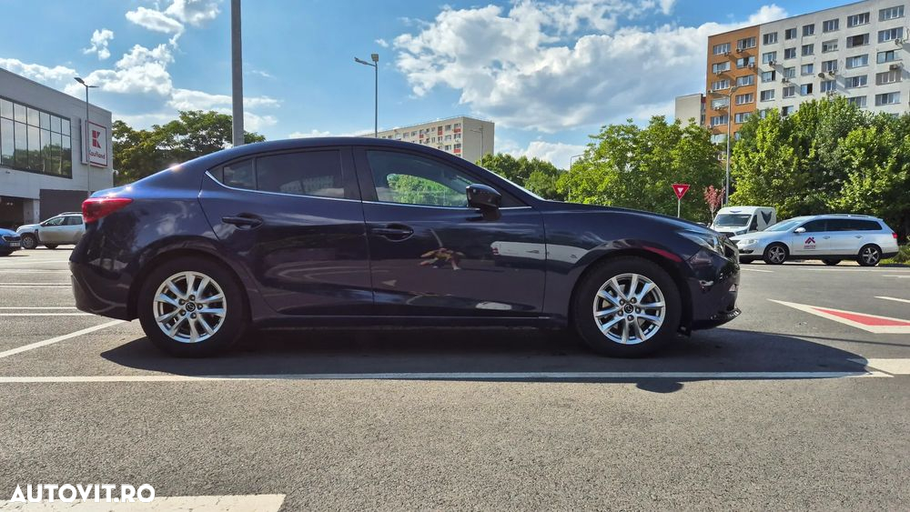 Mazda 3 - 3