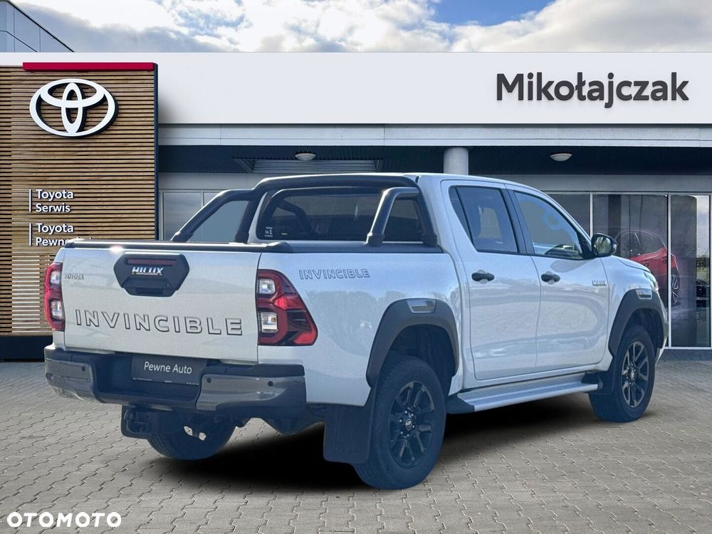 Toyota Hilux 2.8 D-4D Double Cab Invincible 4x4 - 6