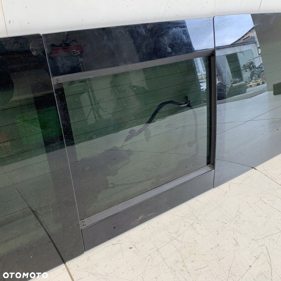 Szyba tył tylna elektryczna odsuwana oryginał DODGE RAM V 1500 LIMITED 18r - 4