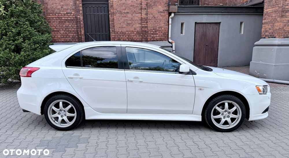 Mitsubishi Lancer 1.8 CVT Instyle - 22