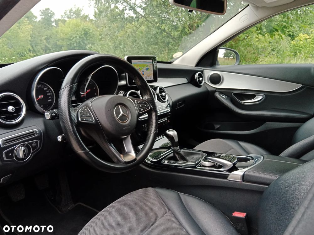 Mercedes-Benz Klasa C 200 (BlueTEC) d Avantgarde - 9