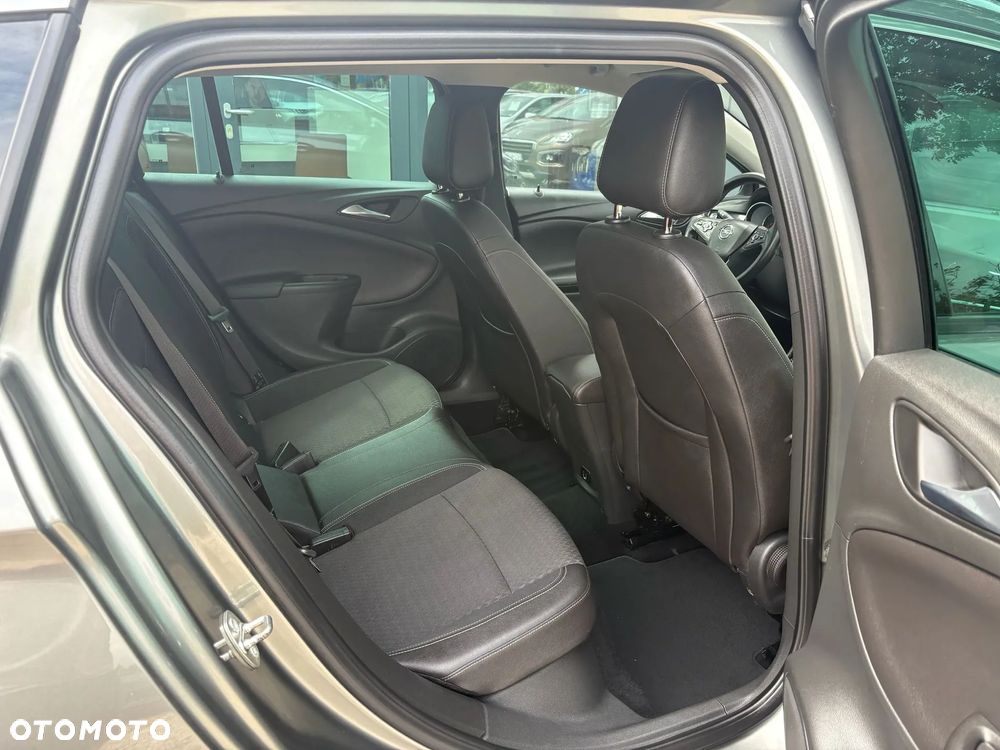 Opel Astra 1.4 Turbo Active - 19