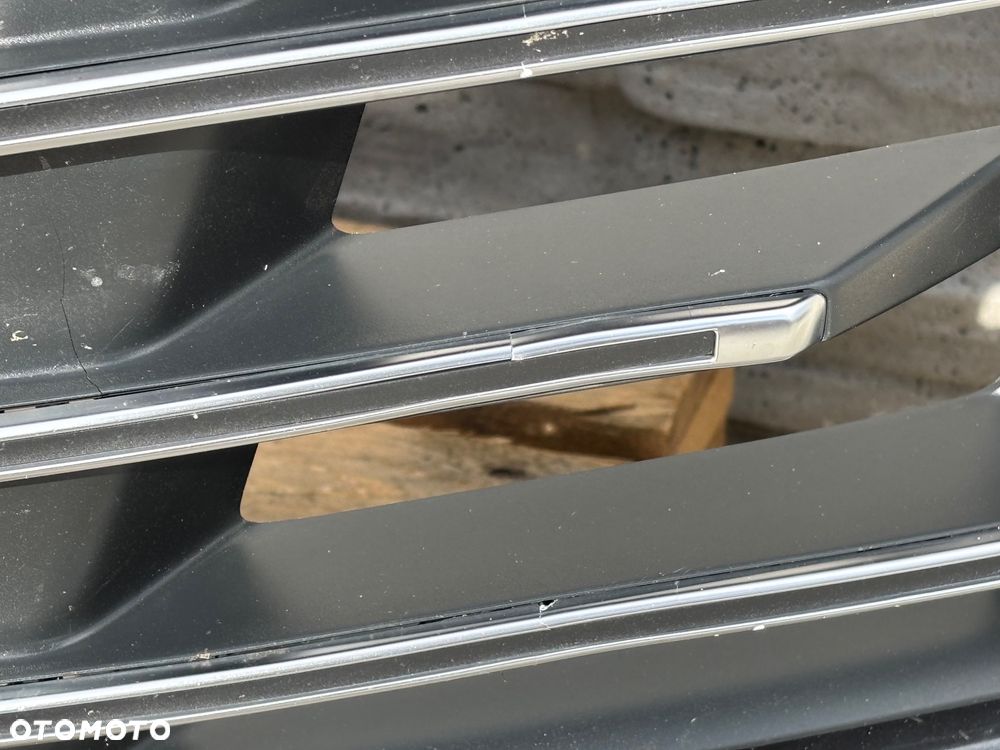 Audi SQ7 4M0  15-19 zderzak przedni - 4