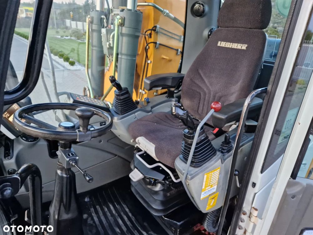 Liebherr A914 Z Niemiec - 8