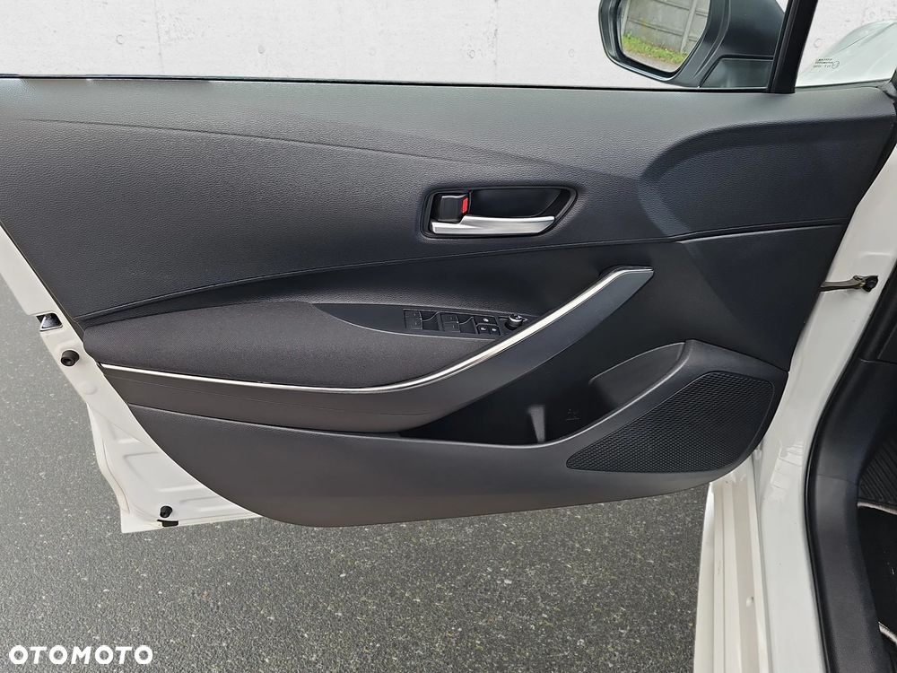 Toyota Corolla 1.8 Hybrid GPF Comfort - 11